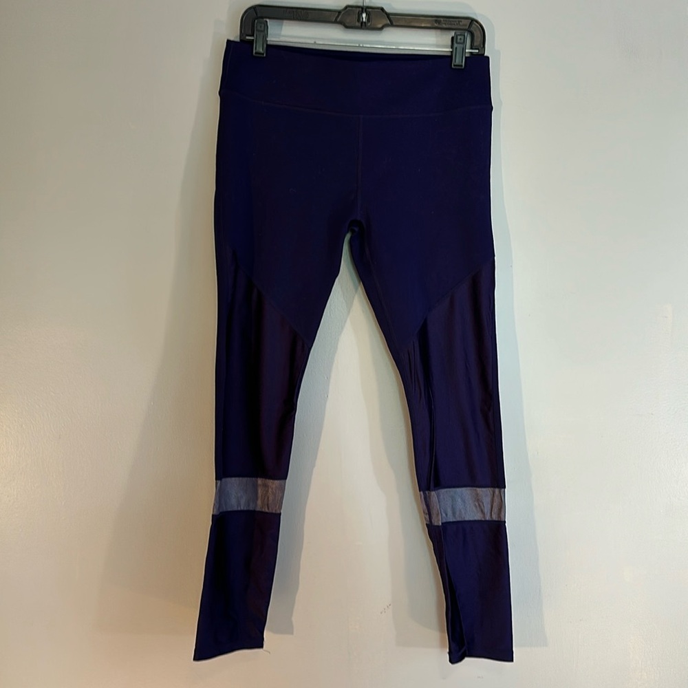 EUC purple Fabletics leggings size large